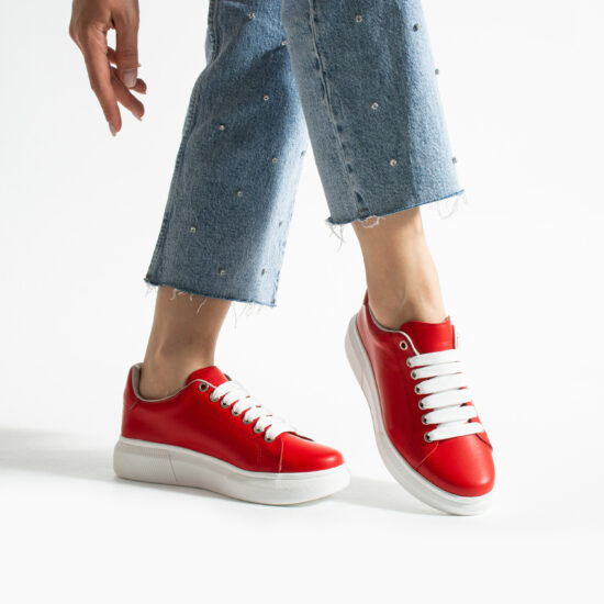 Ελαφριά γυναικεία κόκκινα sneakers από φυσικό δέρμα