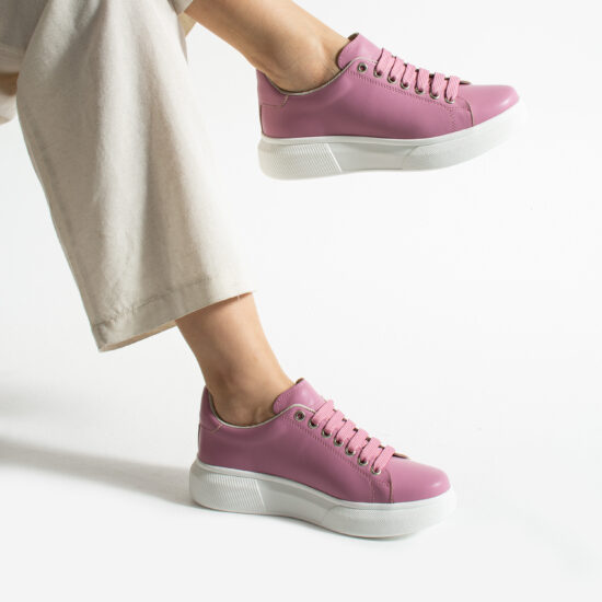 Ελαφριά γυναικεία ροζ sneakers από φυσικό δέρμα /