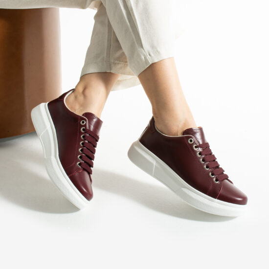 Γυναικεία μπορντό sneakers από φυσικό δέρμα