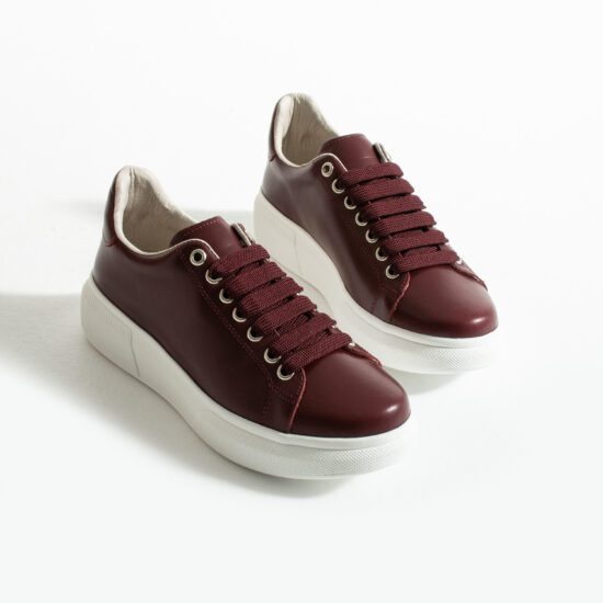 Γυναικεία μπορντό sneakers από φυσικό δέρμα /