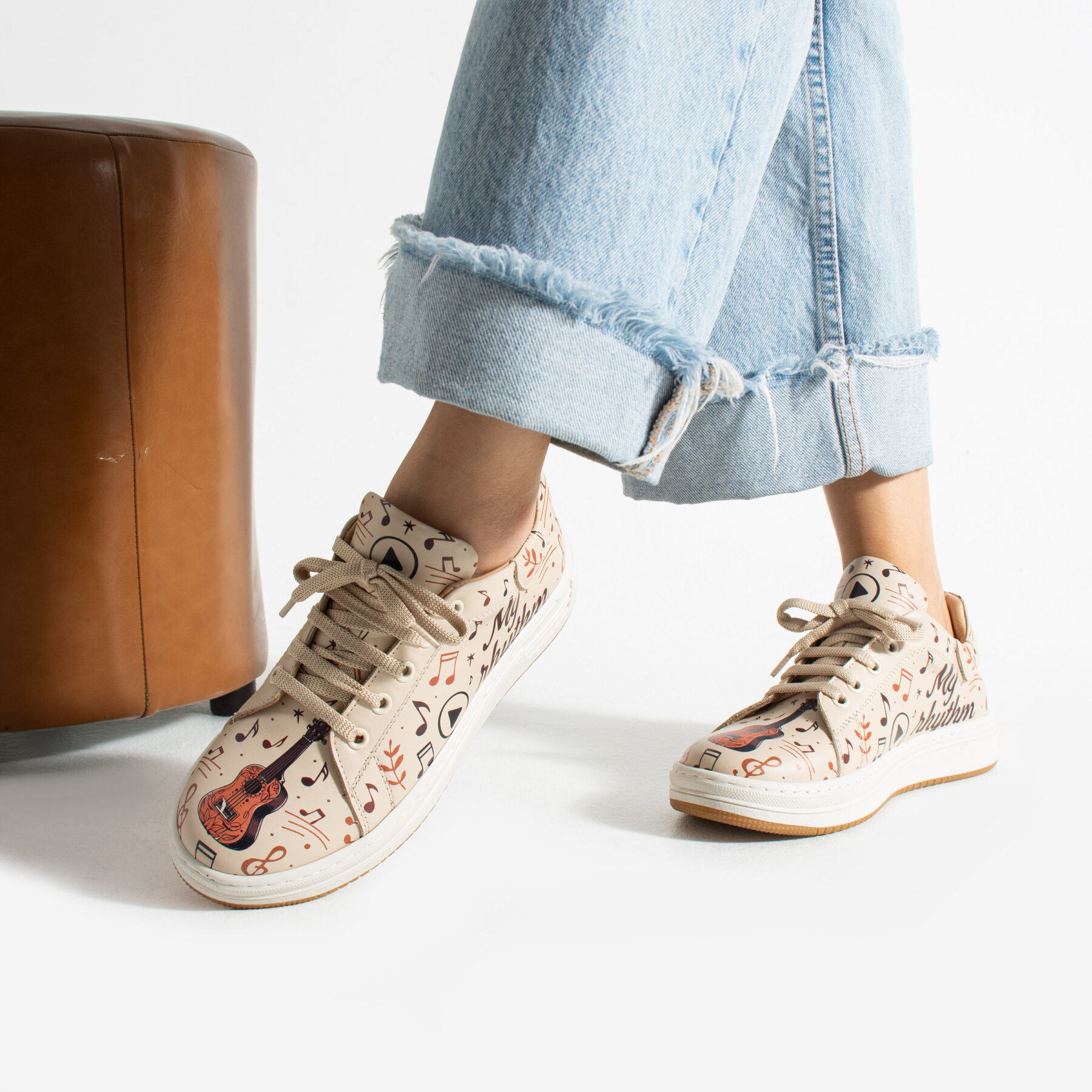 Γυναικεία δερμάτινα ανατομικά sneakers