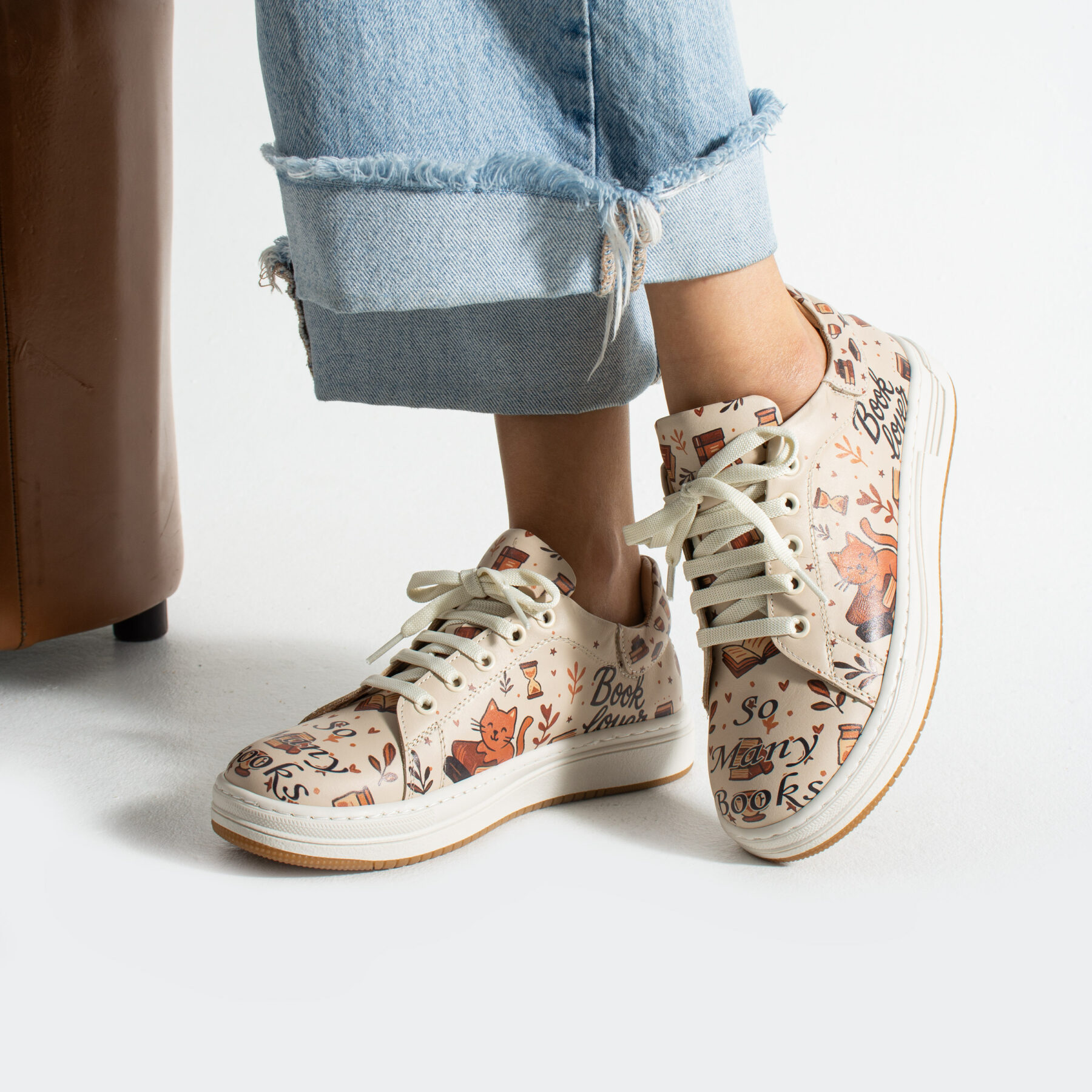 Γυναικεία δερμάτινα ανατομικά sneakers