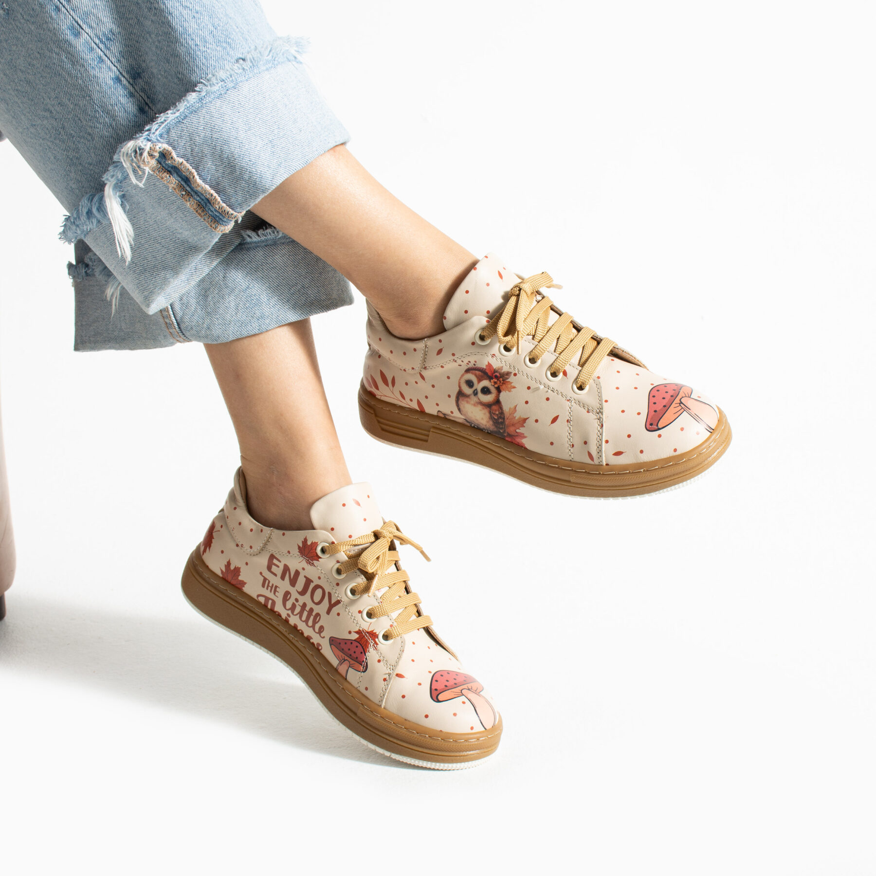 Γυναικεία δερμάτινα ανατομικά sneakers