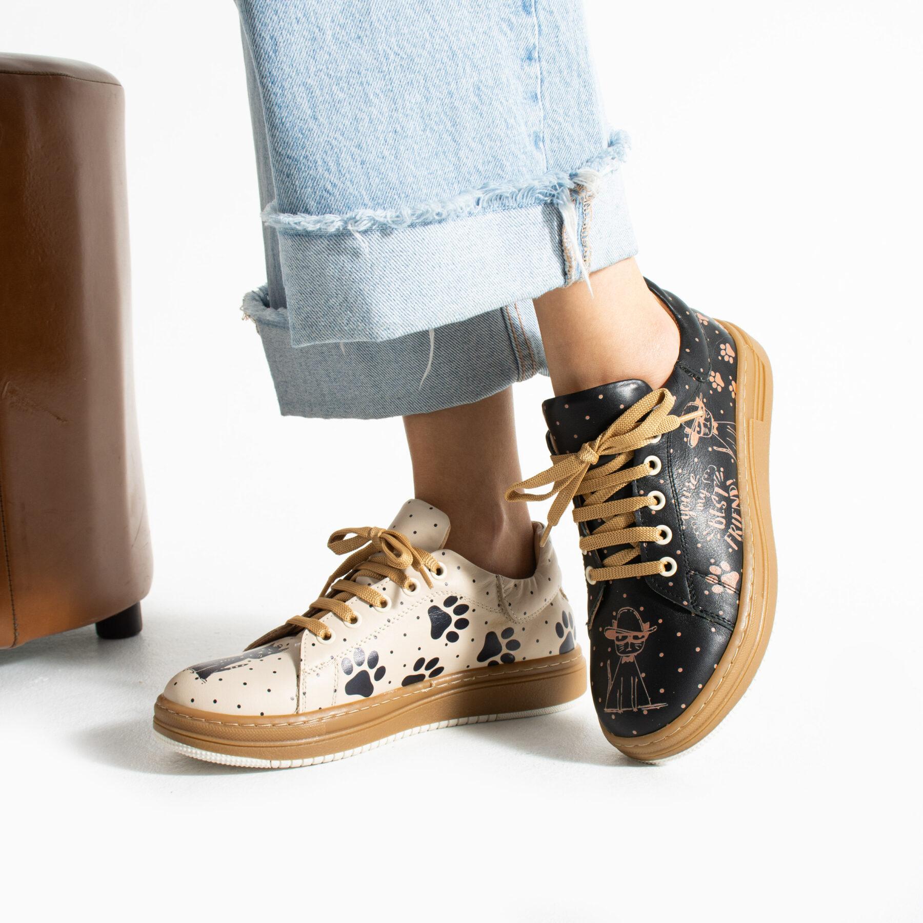 Γυναικεία δερμάτινα ανατομικά sneakers
