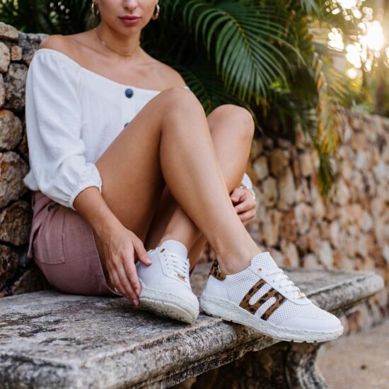 Γυναικεία παπούτσια barefoot με φαρδύ μπροστινό μέρος - επάνω όψη